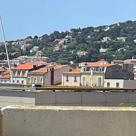 Apartman T2, Climatise, Wifi, Parking Et Piscine Prives Sète