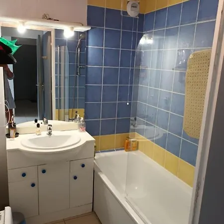 T2, Climatise, Wifi, Parking Et Piscine Prives *