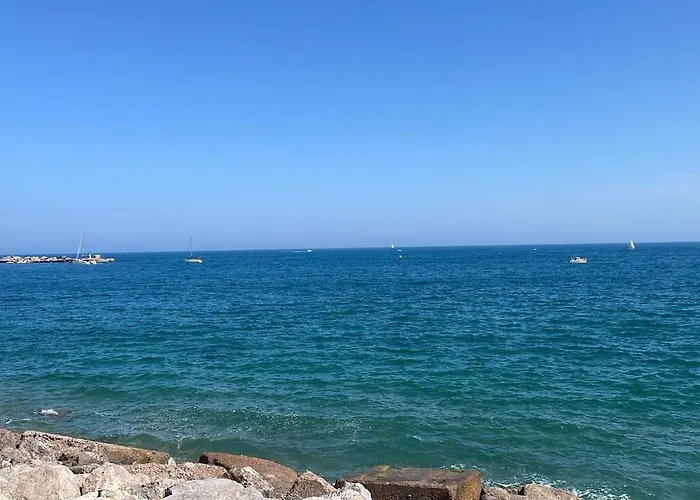 T2, Climatise, Wifi, Parking Et Piscine Prives Διαμέρισμα