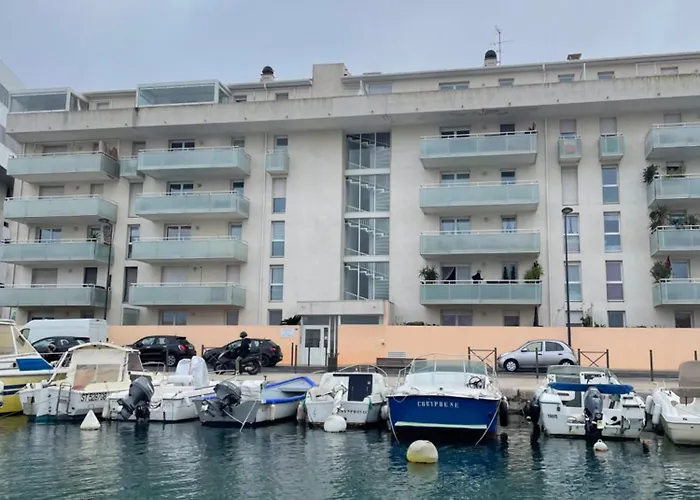 T2, Climatise, Wifi, Parking Et Piscine Prives Διαμέρισμα